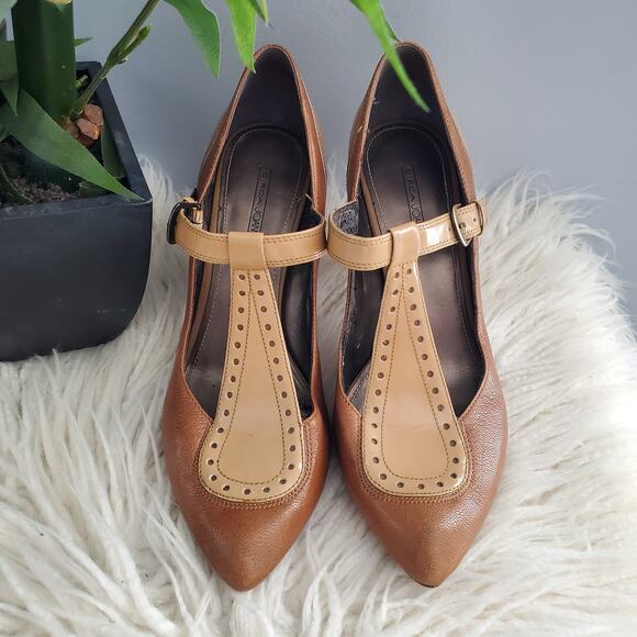 Circa Joan & David Brown Retro T-Strap Pointy Toe Heels Pumps Size 10M - Picture 1 of 14